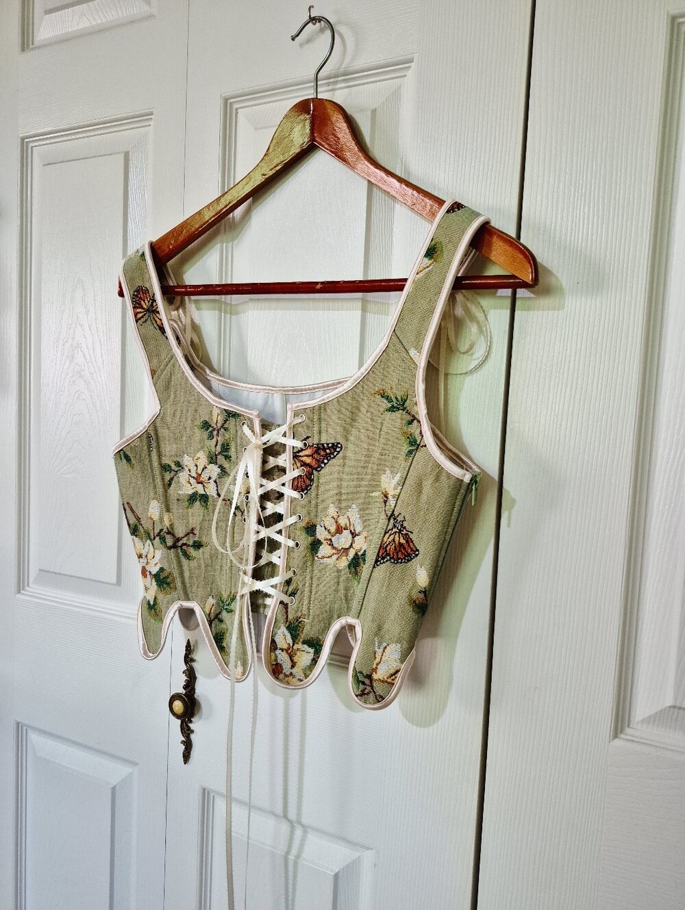 Green Monarch Butterfly Corset With Cream Ribbon - Picture 3 of 9